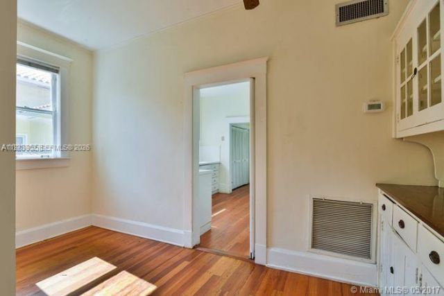 2000 S Miami Ave , Miami, FL 33129 Photo