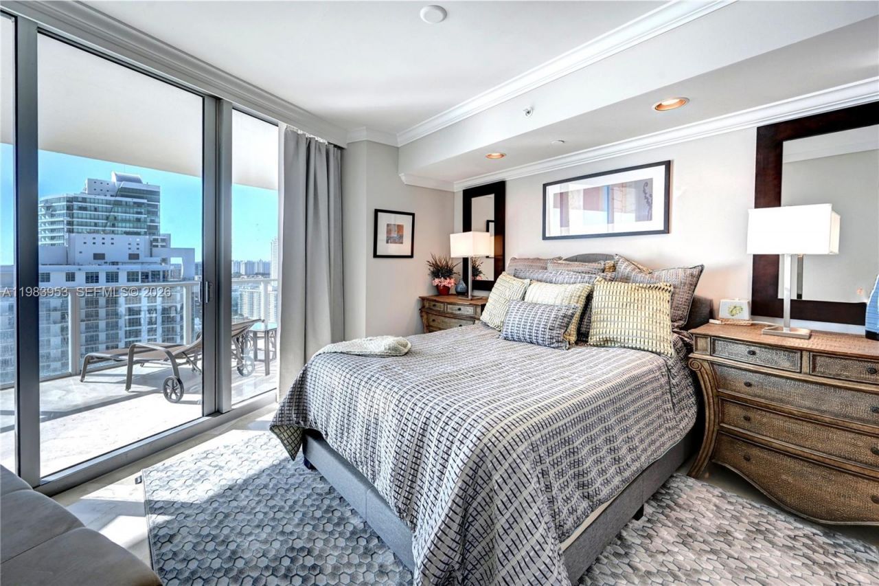 3101 S Ocean Dr , Unit 3203, Hollywood, FL 33019 Photo