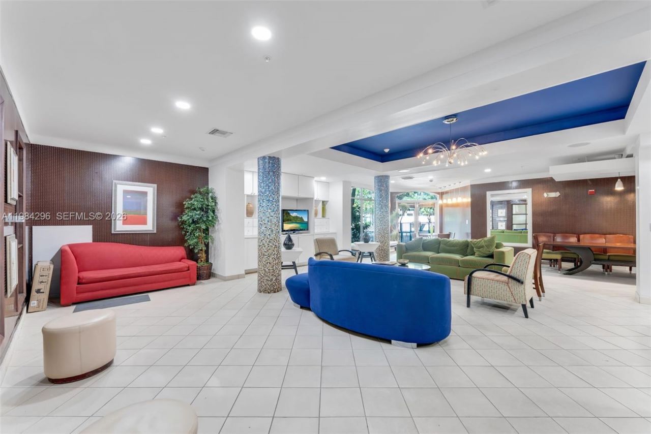 6001 SW 70th St, Unit 531, South Miami, FL 33143 Photo