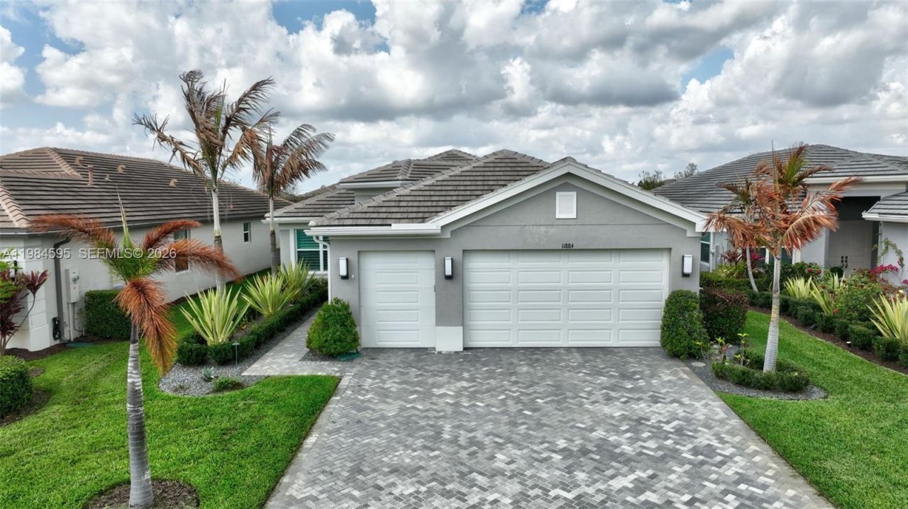 11884 SW Paradise River Rd , Port Saint Lucie, FL 34987 Photo