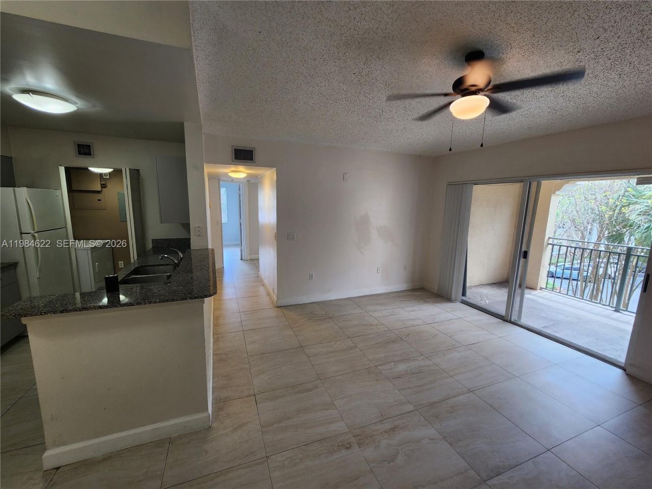 2451 Centergate Dr, Unit 301, Miramar, FL 33025 Photo