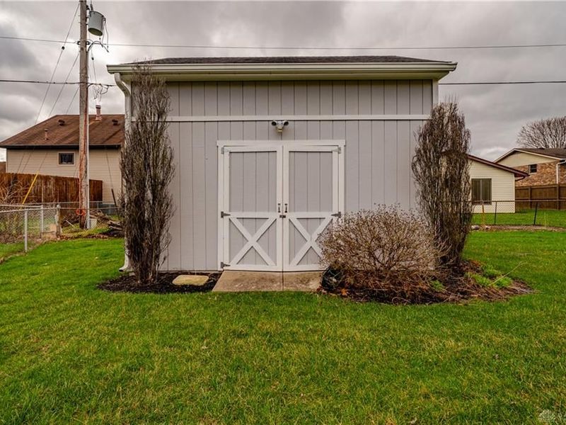 1033 Burchcliff Circle, West Carrollton, OH 45449 Photo 34