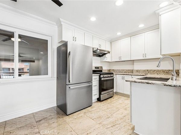 6600 Warner Ave, Unit 124, Huntington Beach, CA 92647