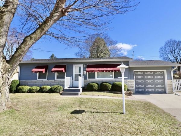 2330 Evergreen Drive, Dubuque, IA 52001