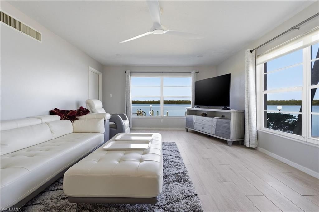 4440 Exeter Dr , Longboat Key, FL 34228 Photo