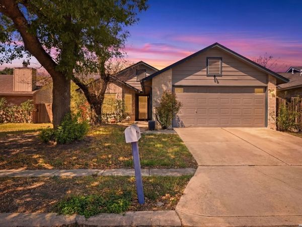 5775 Larkdale Dr, San Antonio, TX 78233