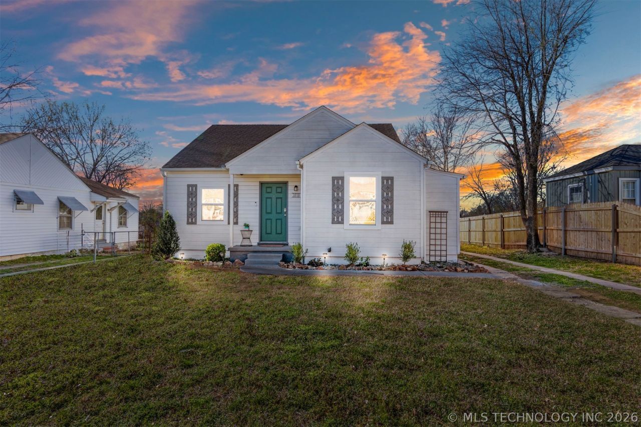 3818 E 22nd Street, Tulsa, OK 74114 Main Photo