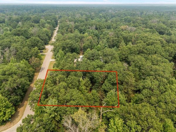 N6974 LYNWOOD DRIVE, Shawano, WI 54166