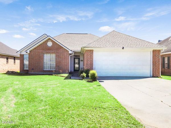 111 Windrush Lane , Lafayette, LA 70506