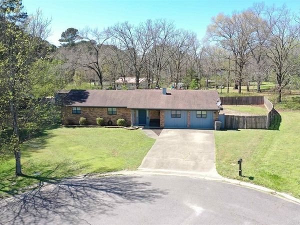 113 Grayleaf Circle, Hot Springs, AR 71901