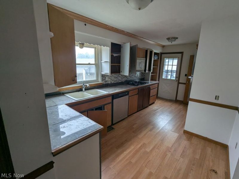 1854 14th Street SW, Akron, OH 44314 Photo 4