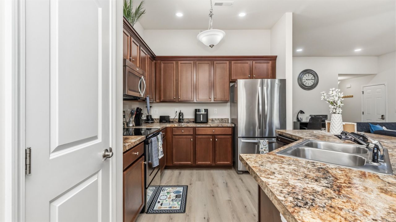 2801 Mcdougall Dr. Photo 12