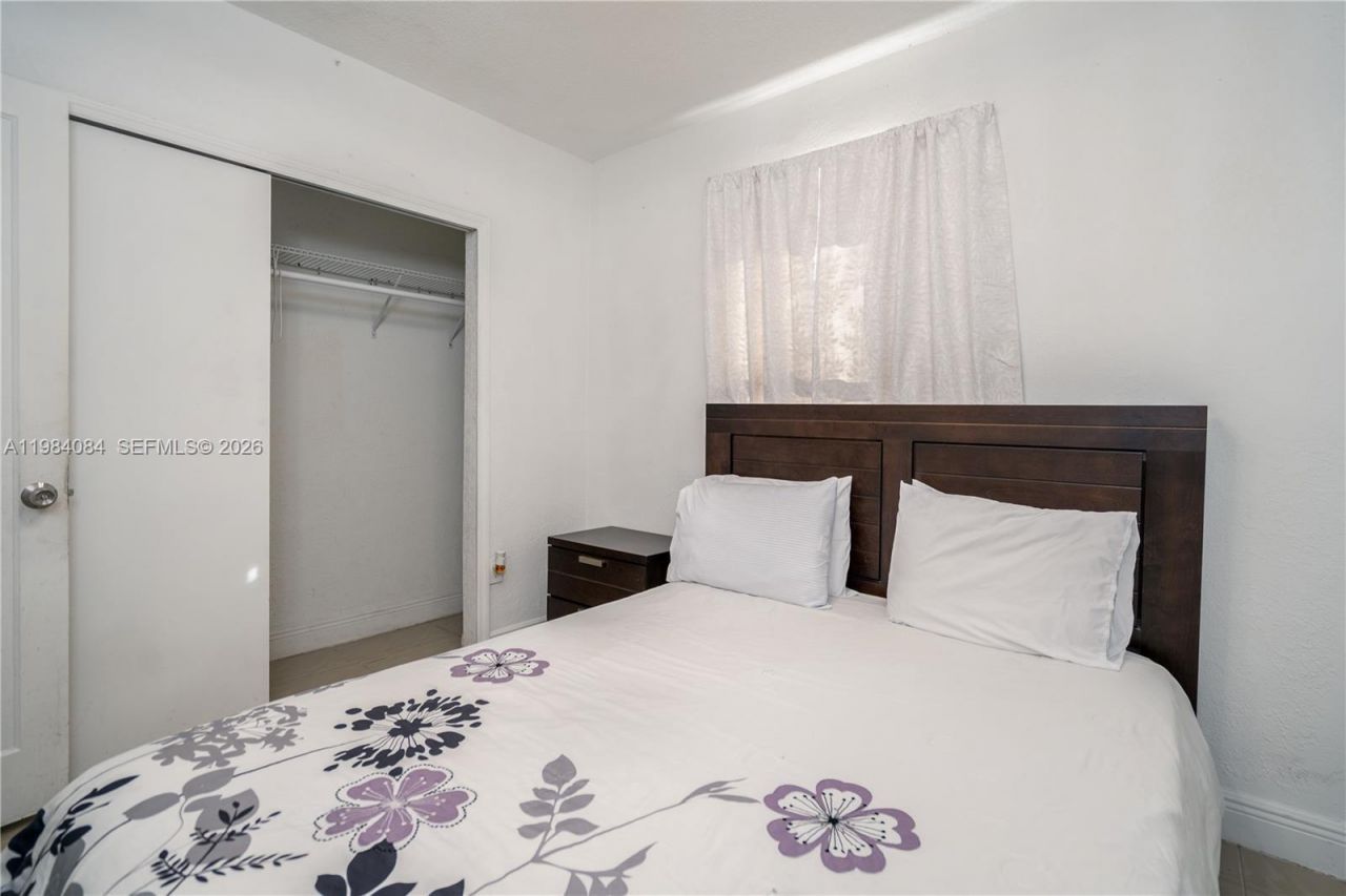 690 E 10th Ave, Unit Front, Hialeah, FL 33010 Photo