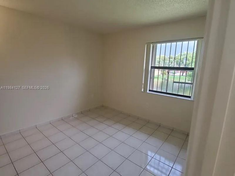 10885 NW 7th St, Unit 21-33, Miami, FL 33172 Photo