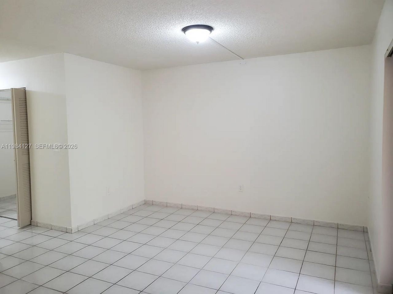 10885 NW 7th St, Unit 21-33, Miami, FL 33172 Photo