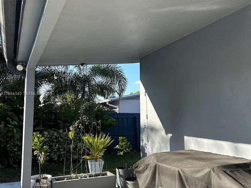 16231 SW 99th Ct , Miami, FL 33157 Photo