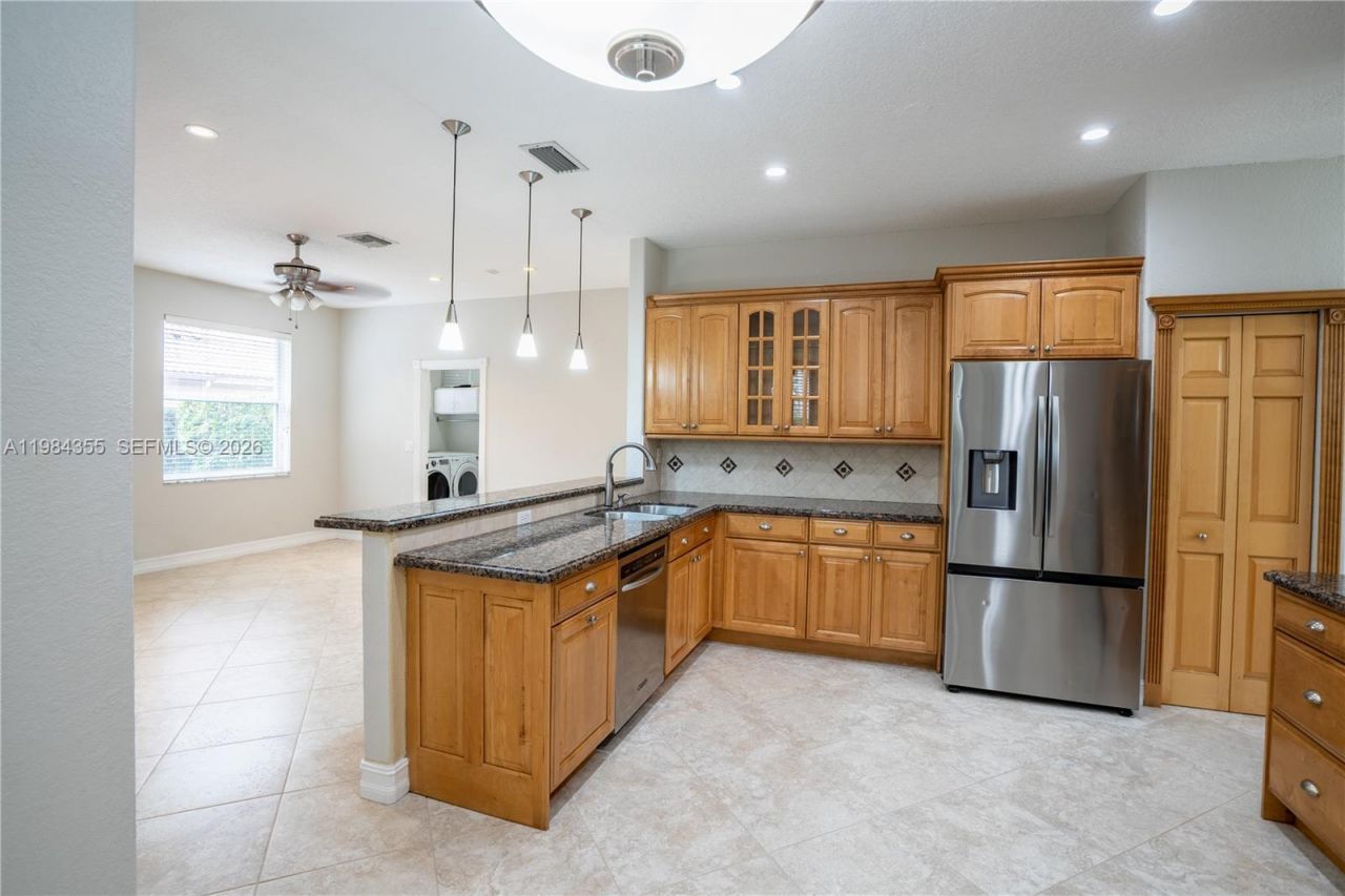 17809 NW 16th St , Unit 17809, Pembroke Pines, FL 33029 Photo