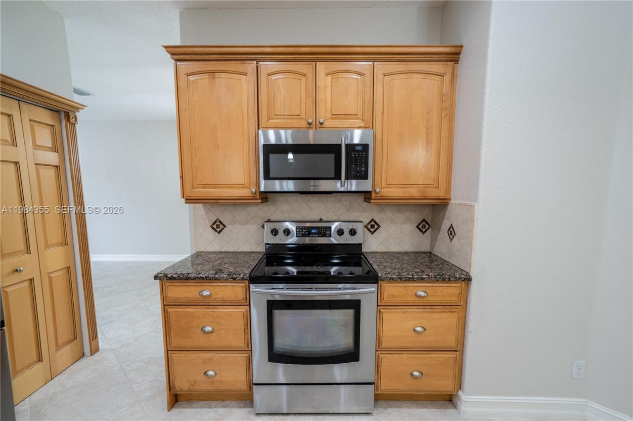 17809 NW 16th St , Unit 17809, Pembroke Pines, FL 33029 Photo