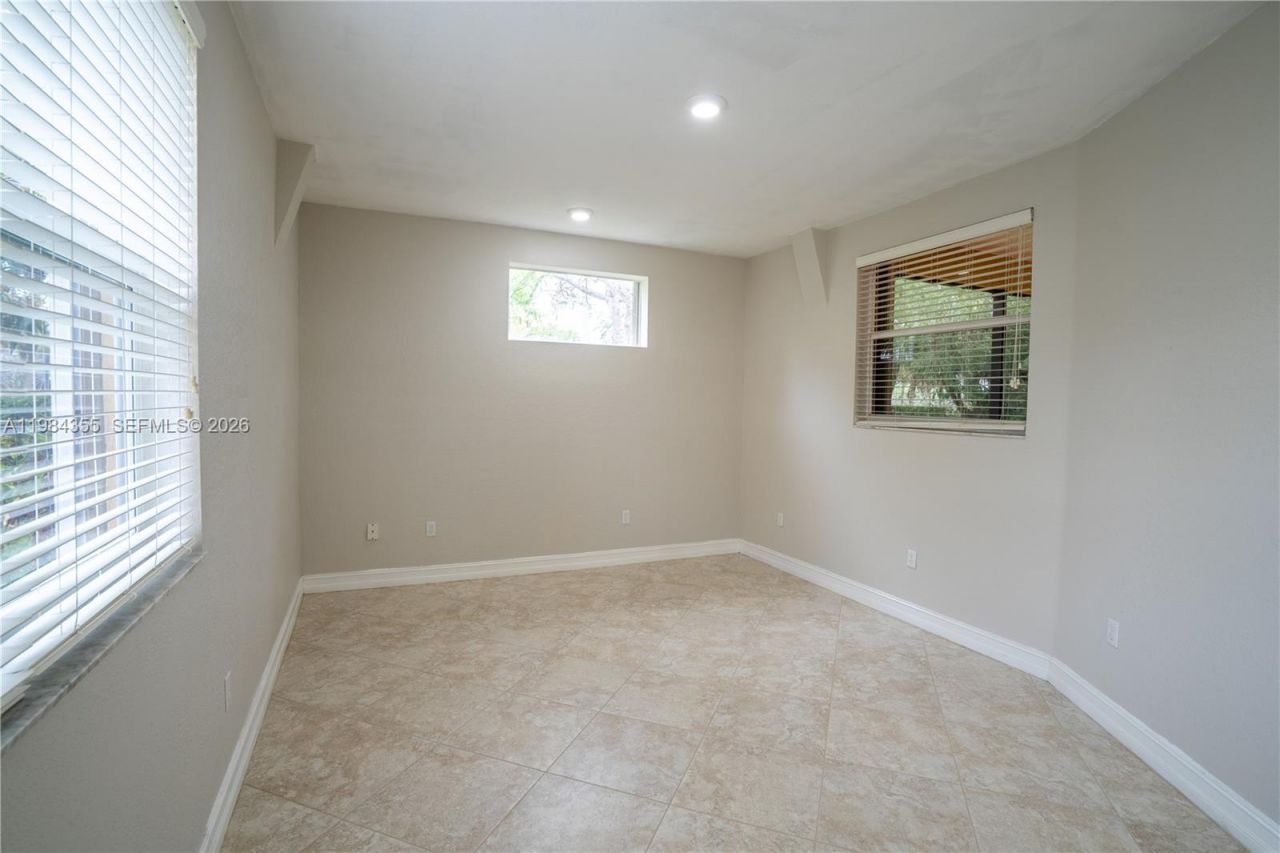 17809 NW 16th St , Unit 17809, Pembroke Pines, FL 33029 Photo