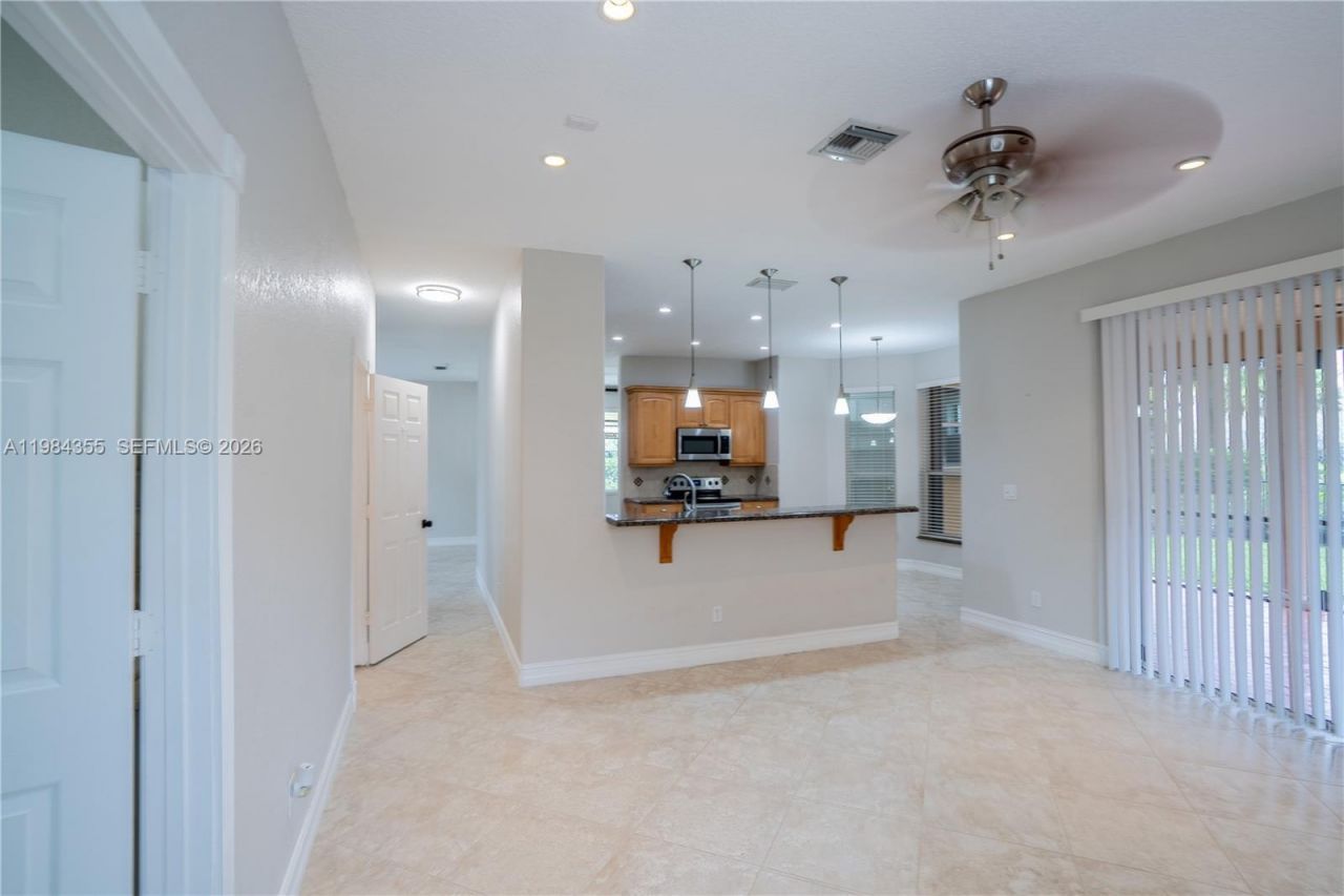 17809 NW 16th St , Unit 17809, Pembroke Pines, FL 33029 Photo