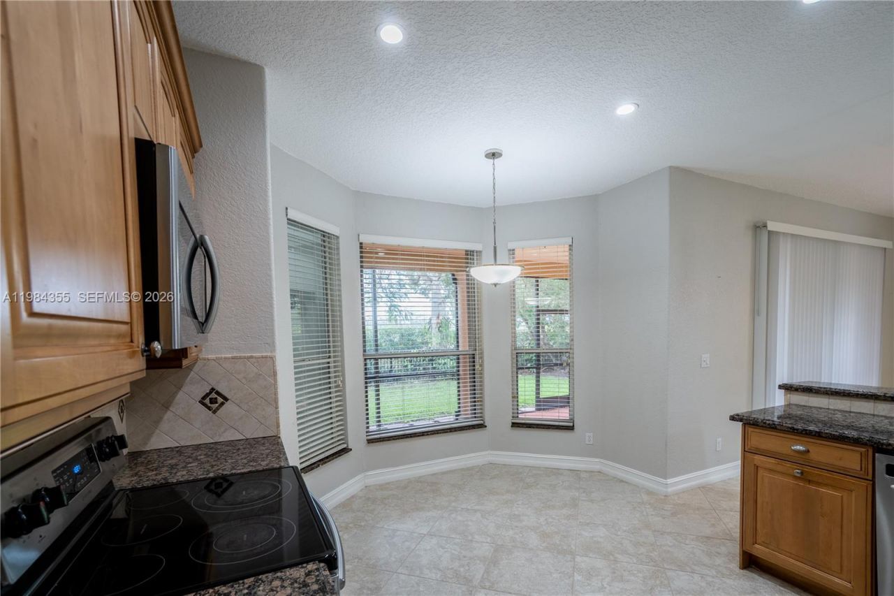 17809 NW 16th St , Unit 17809, Pembroke Pines, FL 33029 Photo