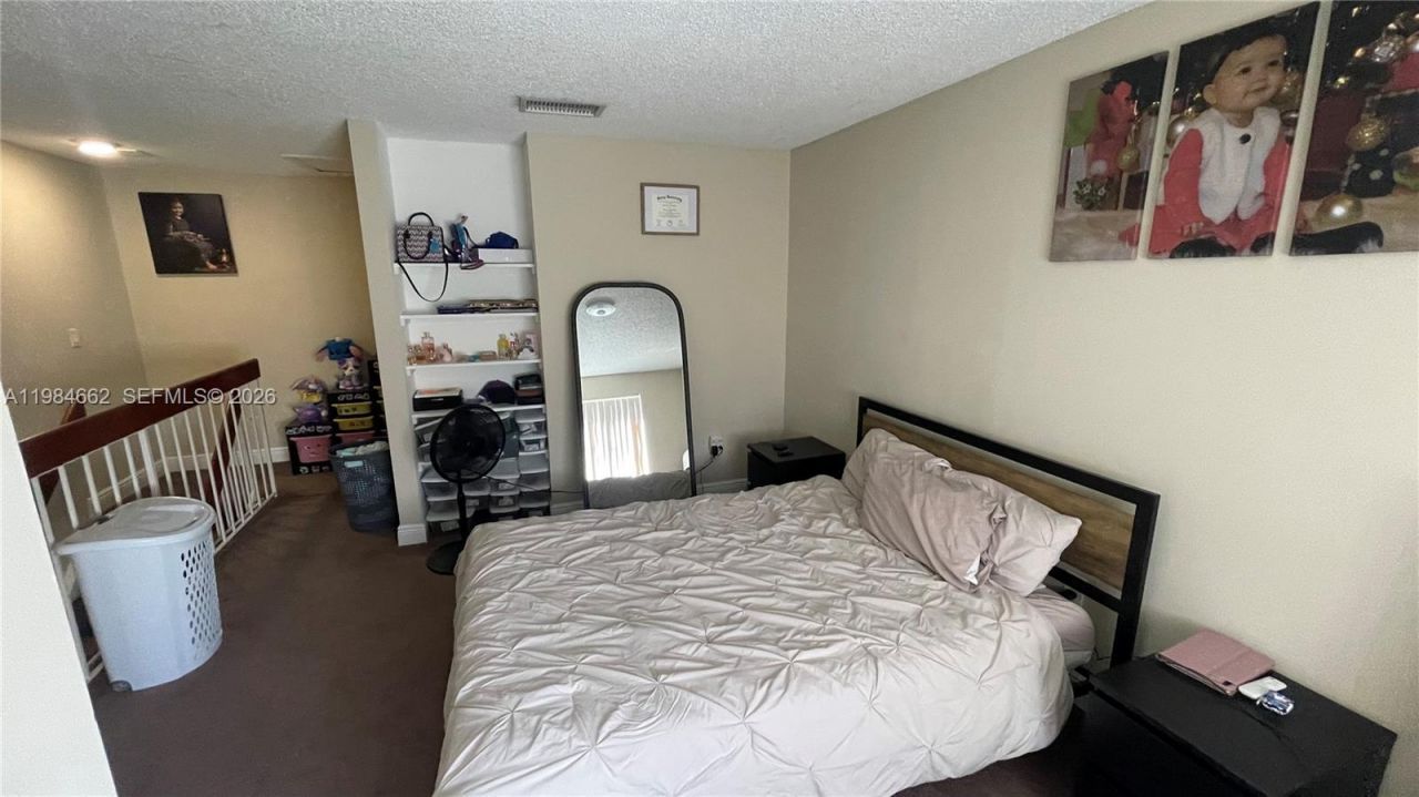 17505 NW 67th Pl, Unit I-11, Hialeah, FL 33015 Photo