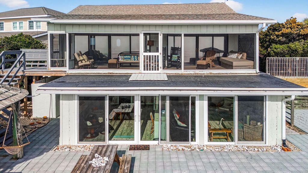 472 Myrtle Avenue Photo 11