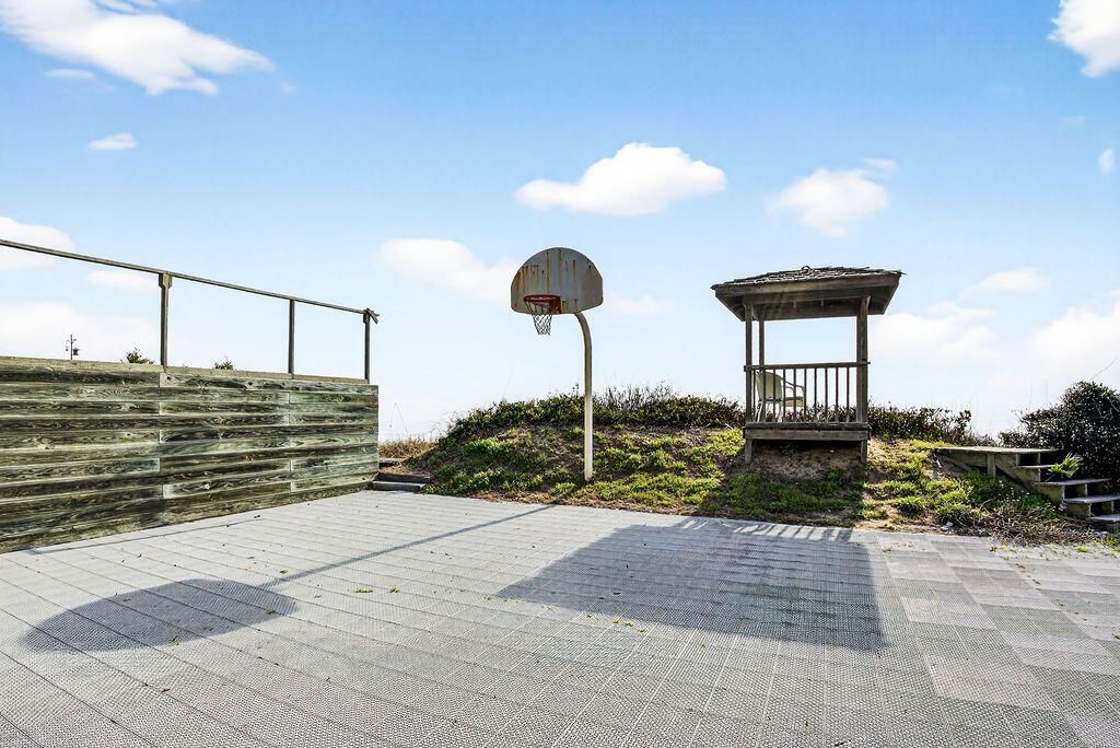 472 Myrtle Avenue Photo 30