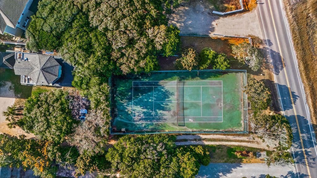 472 Myrtle Avenue Photo 4