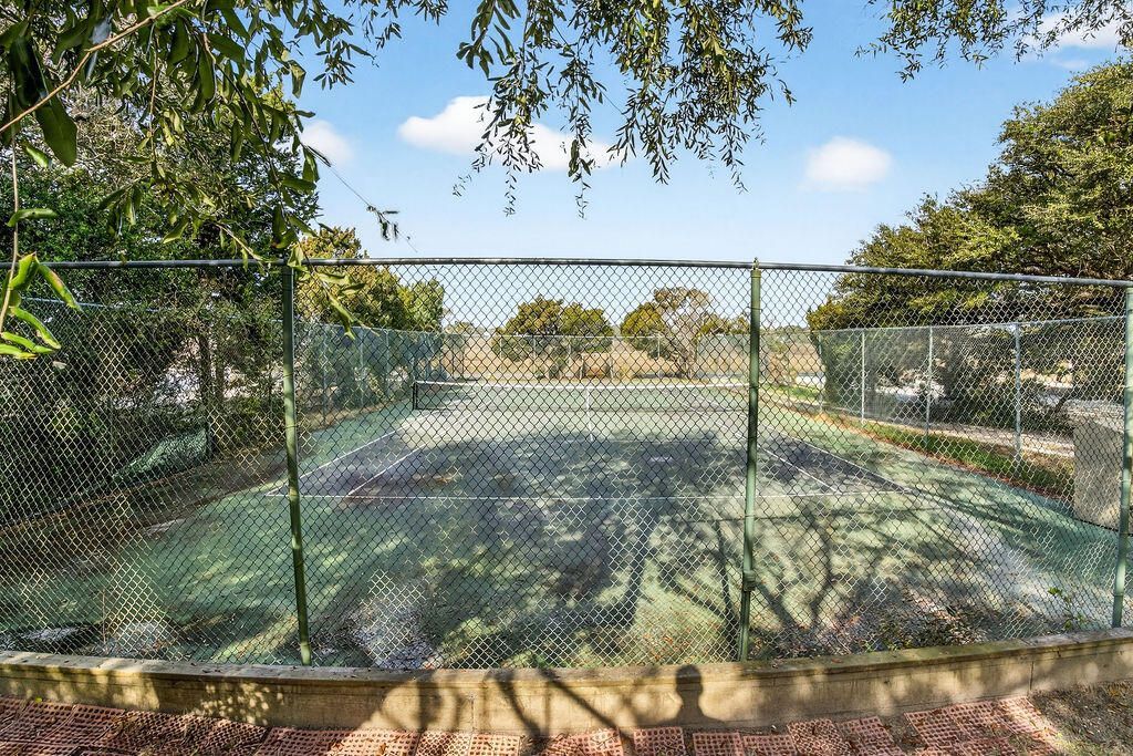 472 Myrtle Avenue Photo 42