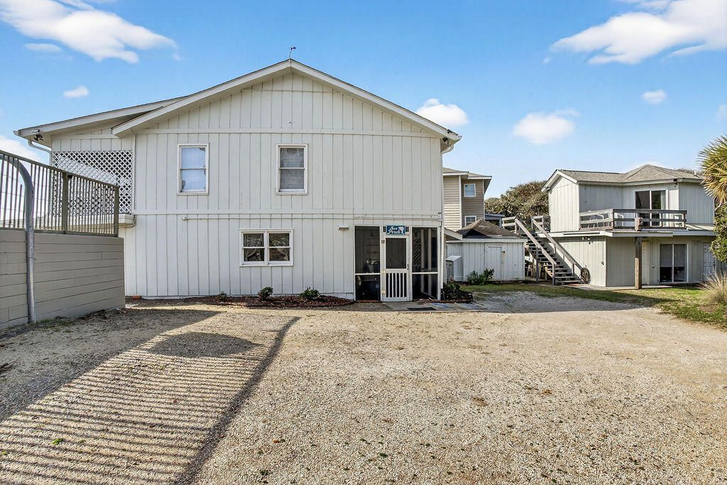 472 Myrtle Avenue Photo 45