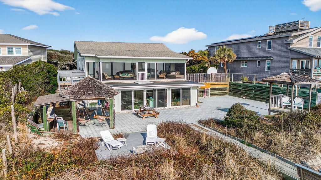 472 Myrtle Avenue Photo 7