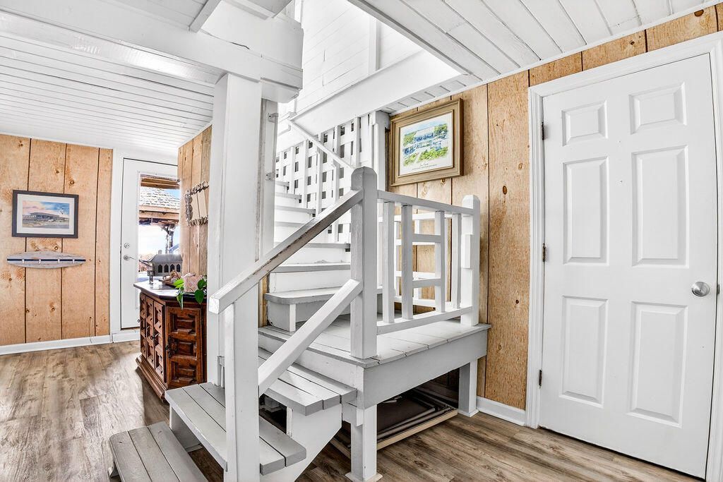 472 Myrtle Avenue Photo 95