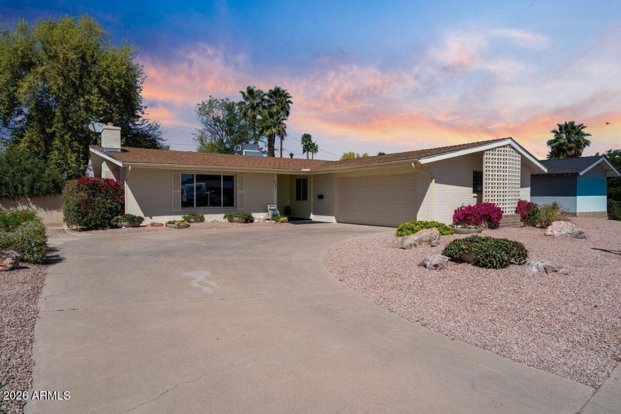 8702 E Starlight Way, Scottsdale, AZ 85250 Main Photo