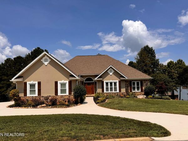 724 Wood Duck Drive, Vonore, TN 37885