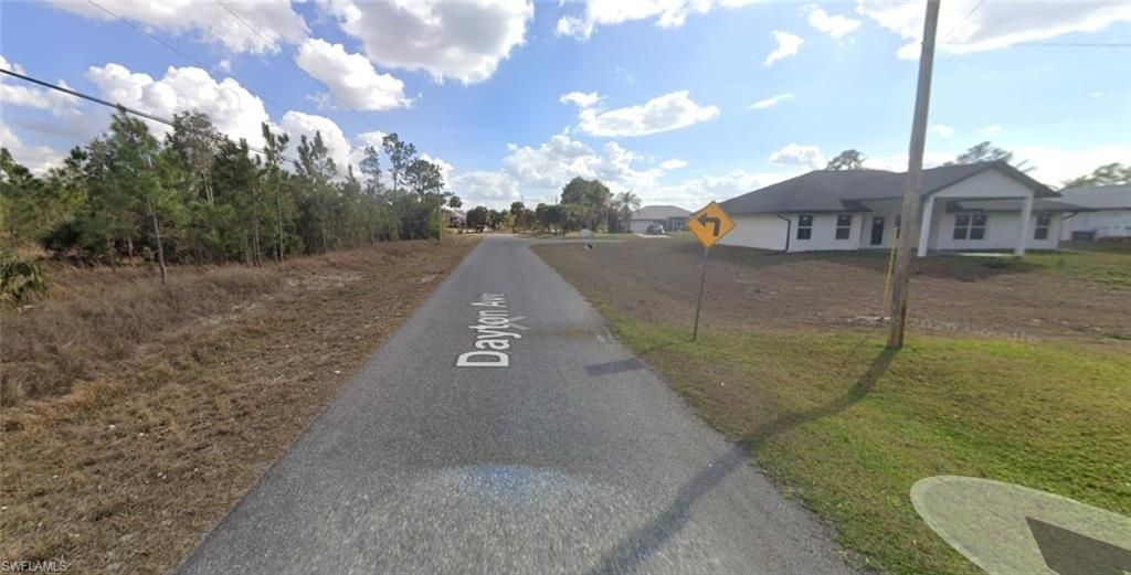 904 Dayton Ave, Lehigh Acres, FL 33972 Photo