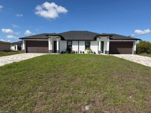 4561 Golfview BLVD W, LEHIGH ACRES, FL 33973
