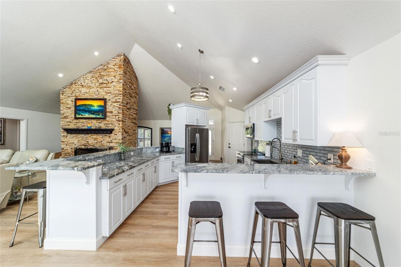 12830 SE 144th Avenue, Ocklawaha, FL 32179 Photo