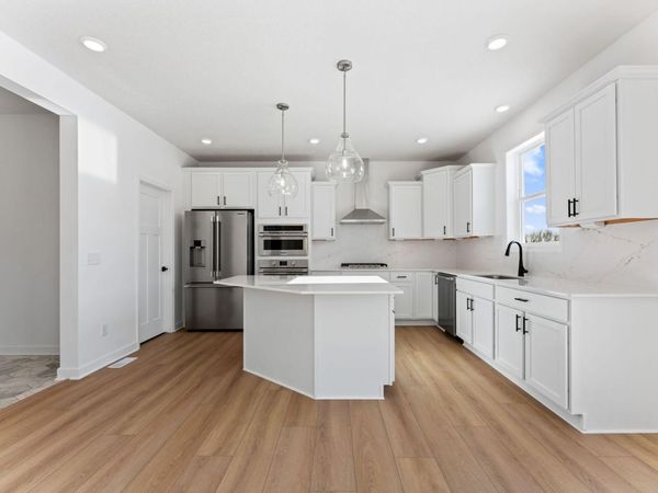 1915 Ravine Road, Carver, MN 55315