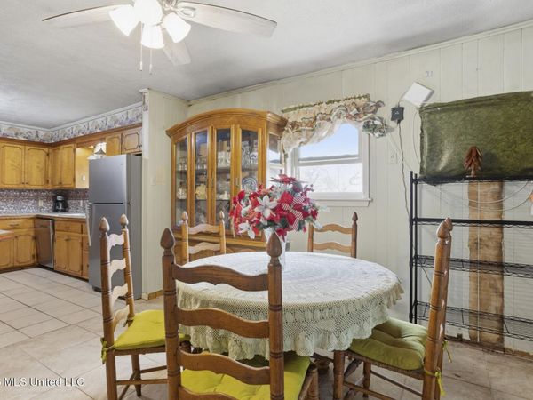 2729 Davis Road, Benton, MS 39039