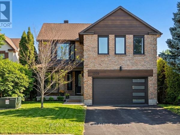 1535 Kamouraska Circle, Ottawa, ON K1C3J1