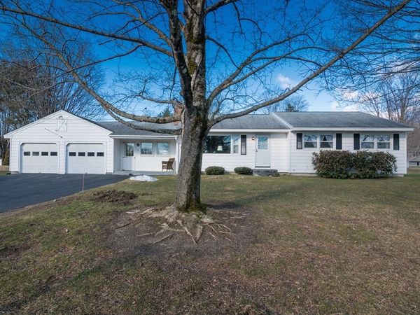 15 Stillwater Rd, Deerfield, MA 01373