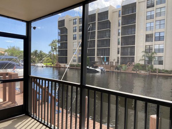 8 Royal Palm Way, Unit 107, Boca Raton, FL 33432