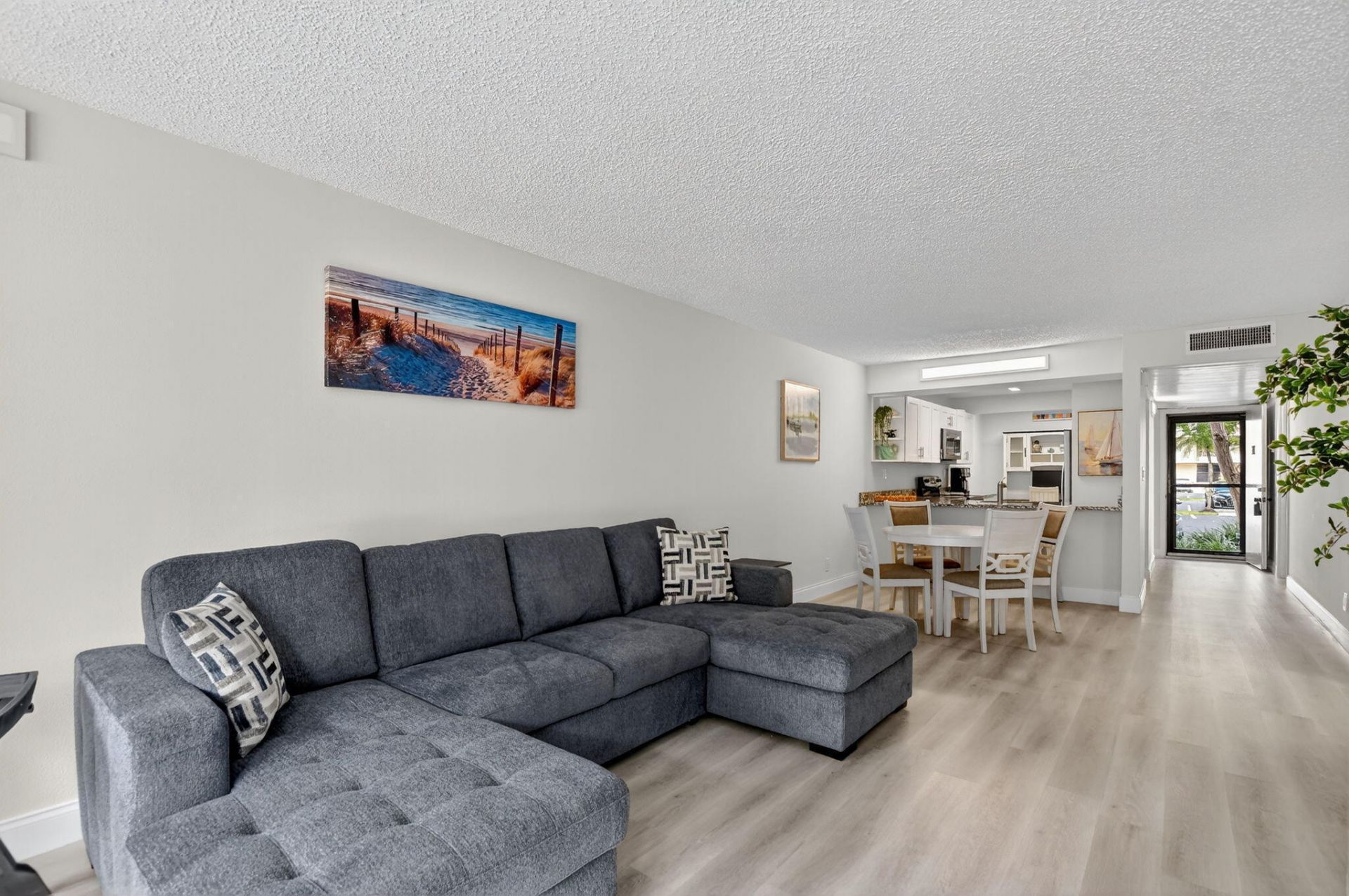 8 Royal Palm Way, Unit 107, Boca Raton, FL 33432 Photo