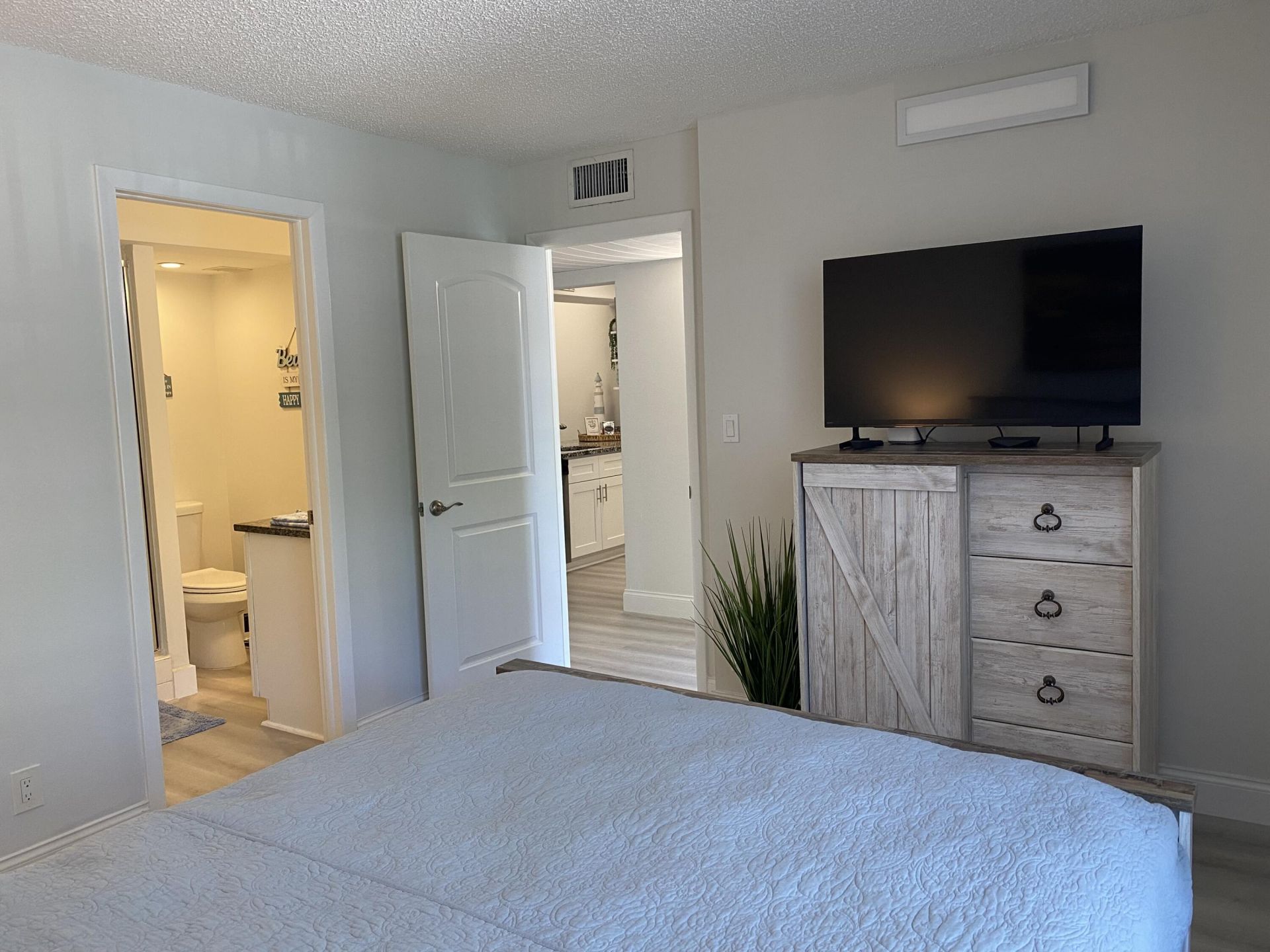 8 Royal Palm Way, Unit 107, Boca Raton, FL 33432 Photo