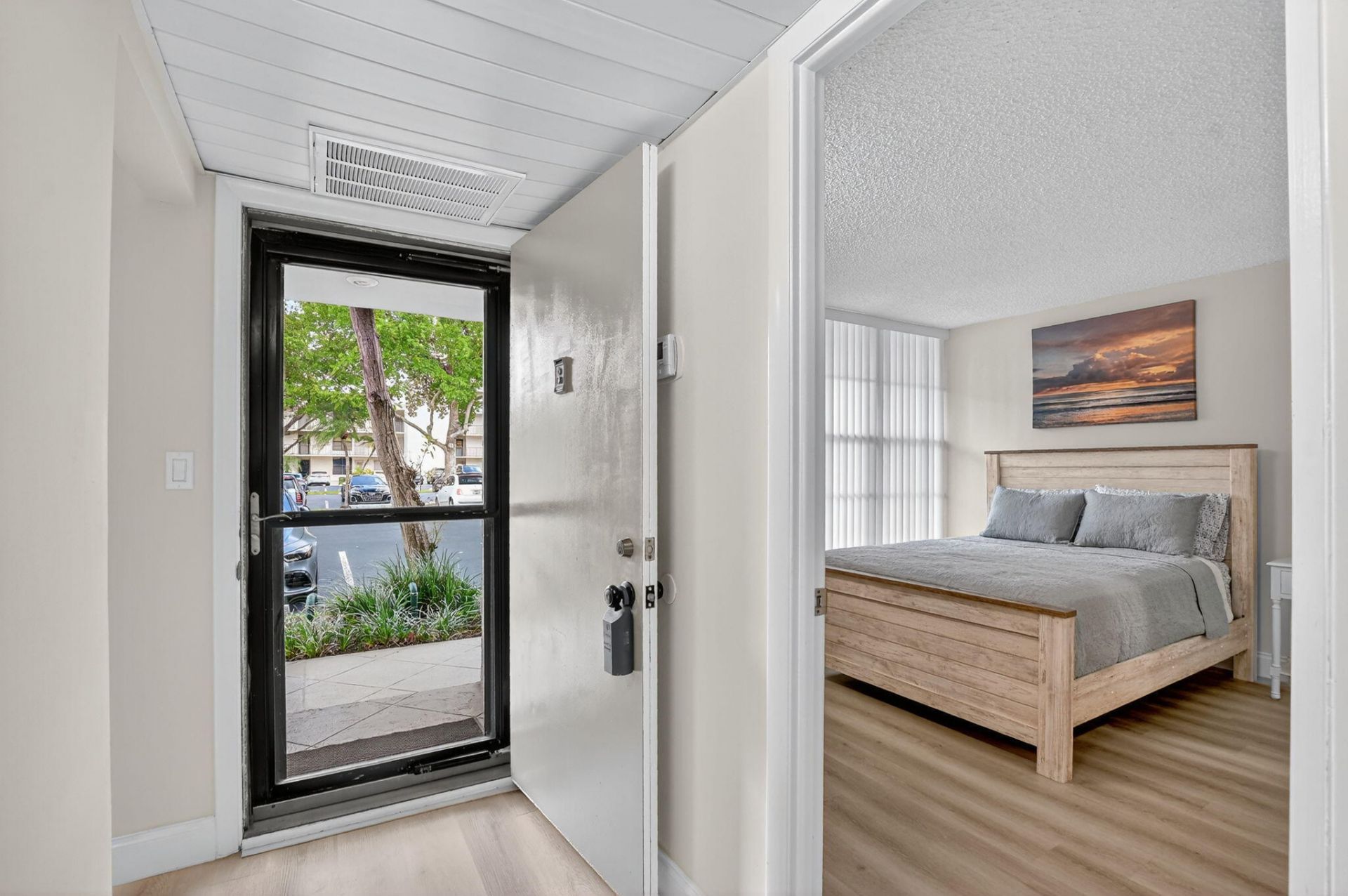 8 Royal Palm Way, Unit 107, Boca Raton, FL 33432 Photo