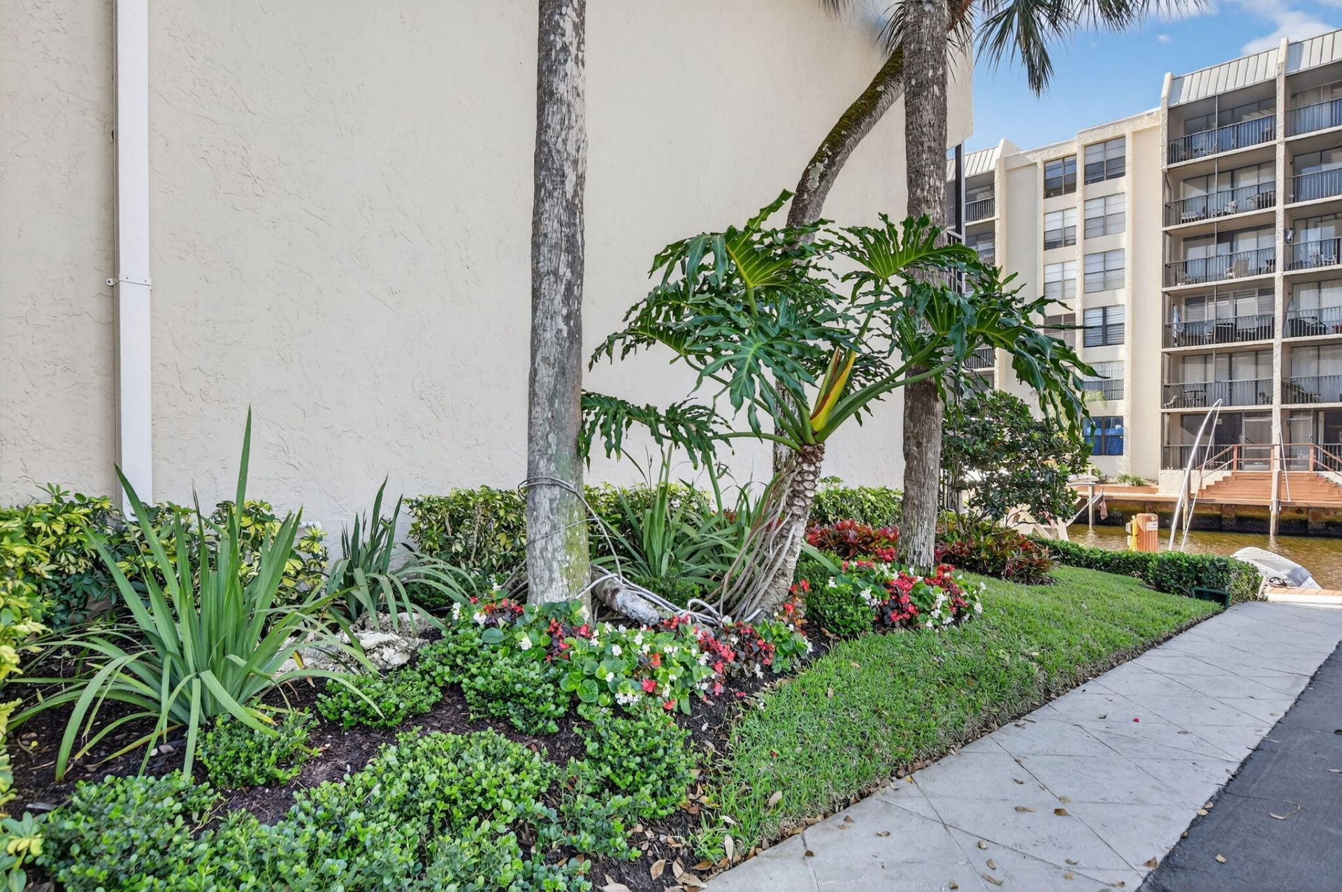 8 Royal Palm Way, Unit 107, Boca Raton, FL 33432 Photo