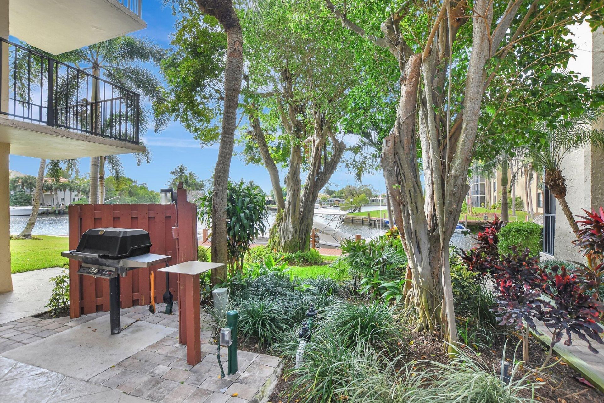 8 Royal Palm Way, Unit 107, Boca Raton, FL 33432 Photo