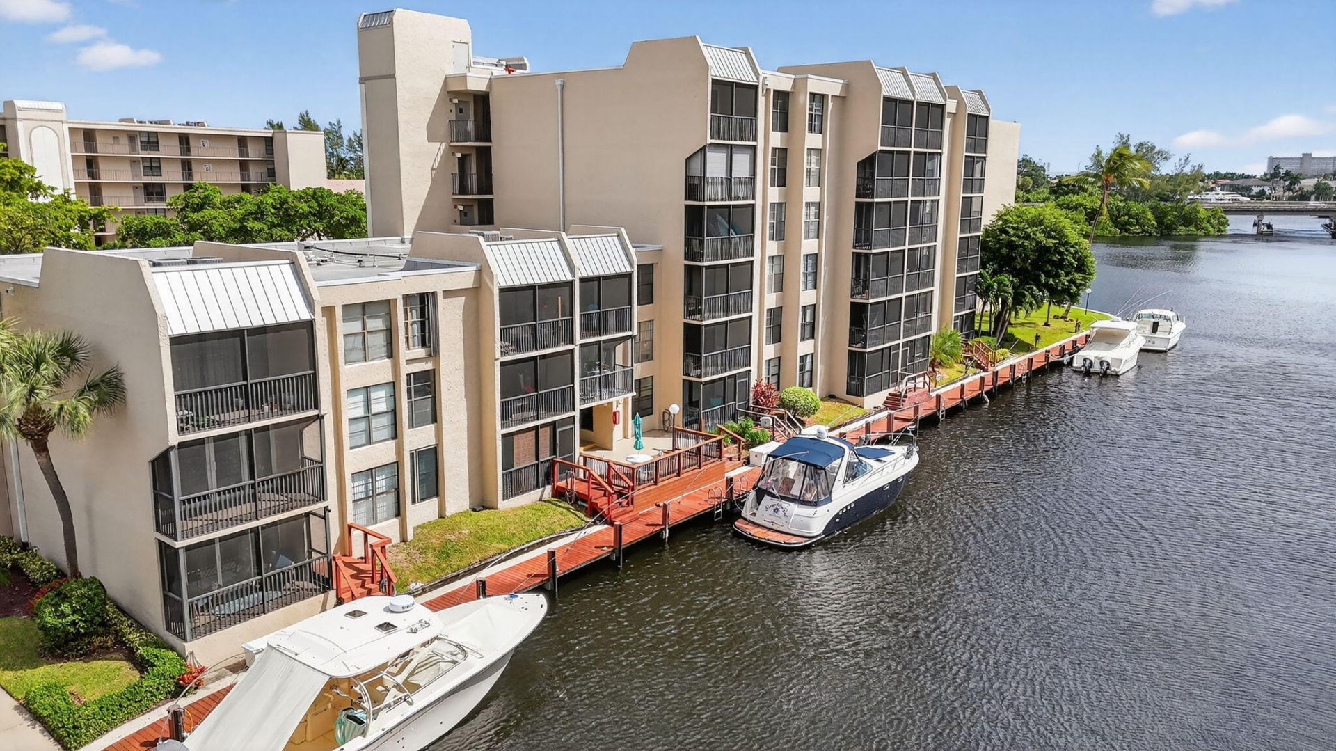 8 Royal Palm Way, Unit 107, Boca Raton, FL 33432 Photo