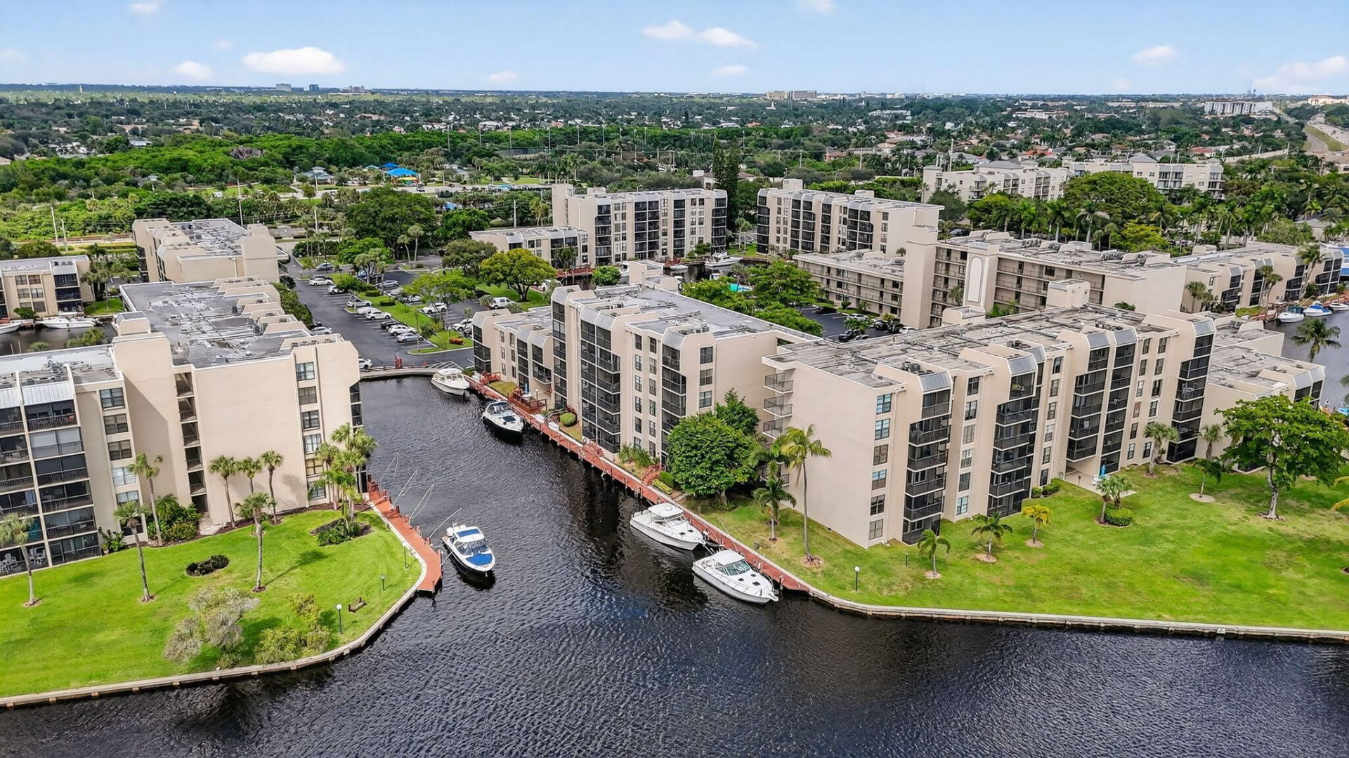 8 Royal Palm Way, Unit 107, Boca Raton, FL 33432 Photo